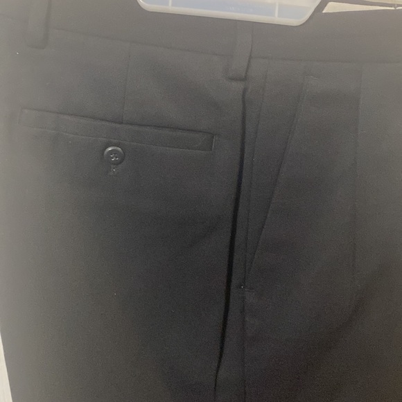 Bergamo, Preferred, Louis Raphael bundle of mens dress pants; size: 32W, 29L - Picture 10 of 12